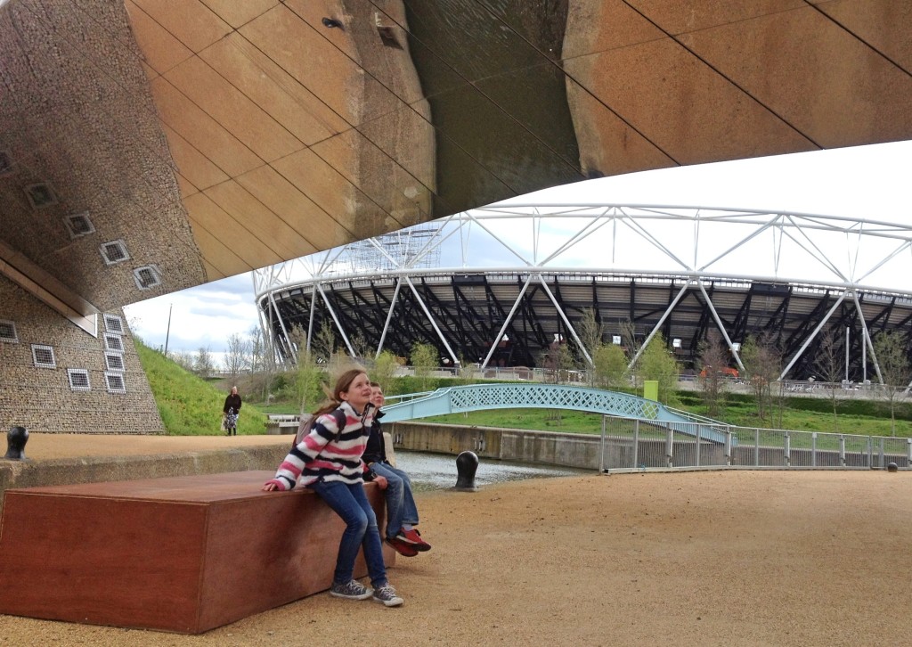 Mirror bridge, Queen Elizabeth Olympic Park