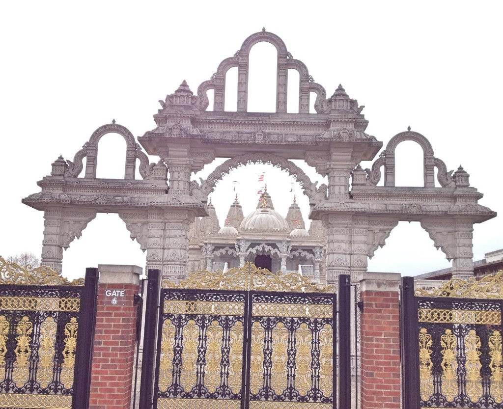 Entrance to BAPS Shri Swaminarayan Mandir (Neasden Temple)