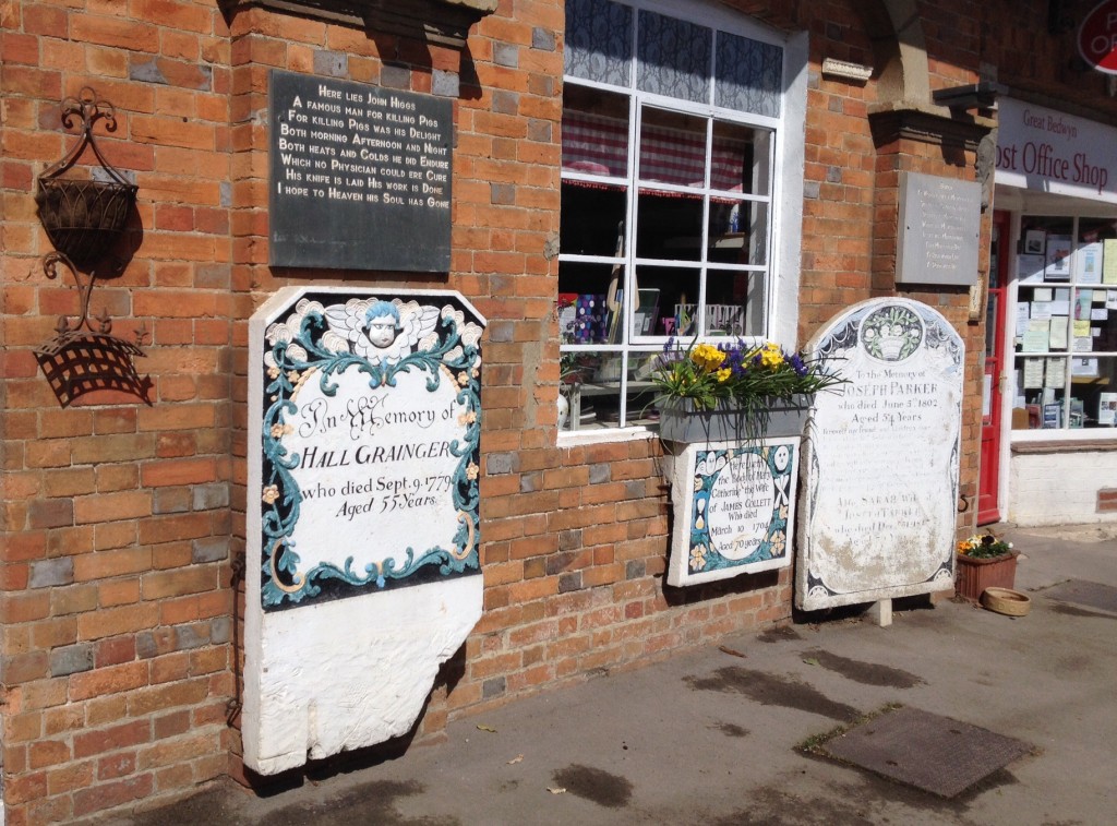 Great Bedwyn Post Office and shop