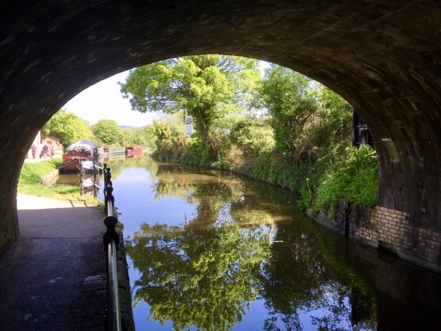 Walking The Kennet And Avon Canal Path From Bath To Bradford - 