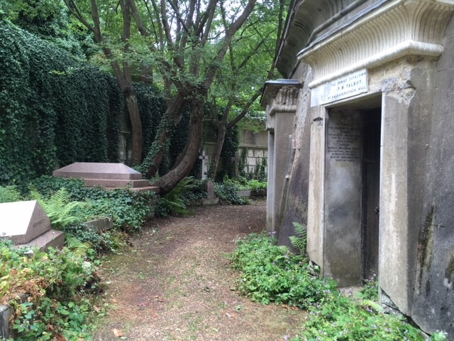 Circle of Lebanon, West Highgate cemetery