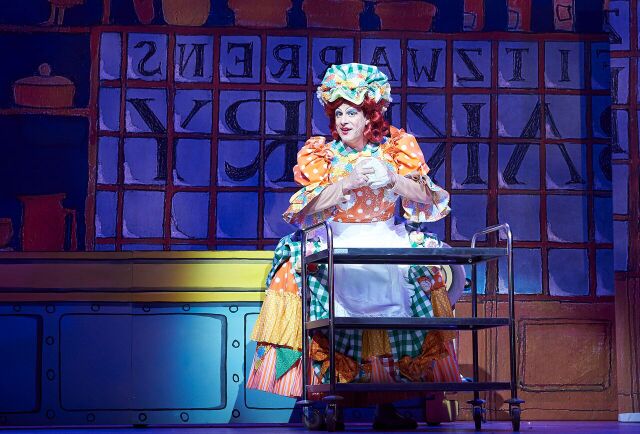 Sarah the Cook, Dick Whittington. Photo courtesy of Oxford Playhouse.